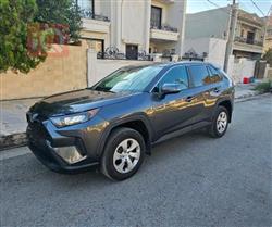 تۆیۆتا ڕاڤ 4